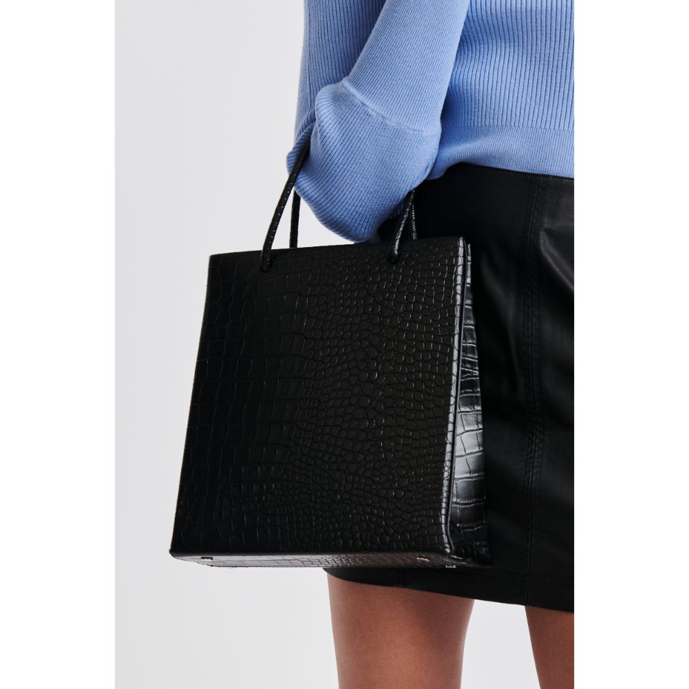 Woman wearing Black Moda Luxe Piper Tote 842017125099 View 2 | Black