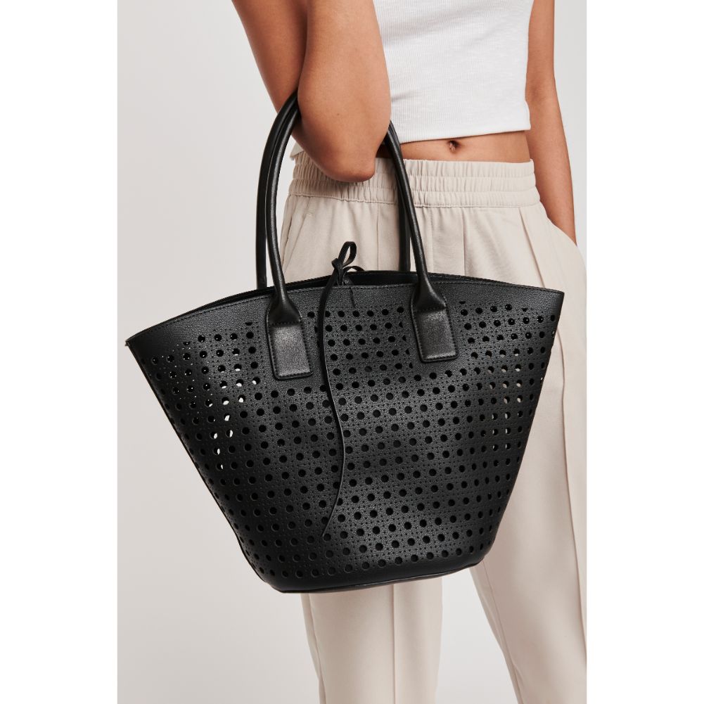 Woman wearing Black Moda Luxe Palmas Tote 842017123736 View 1 | Black