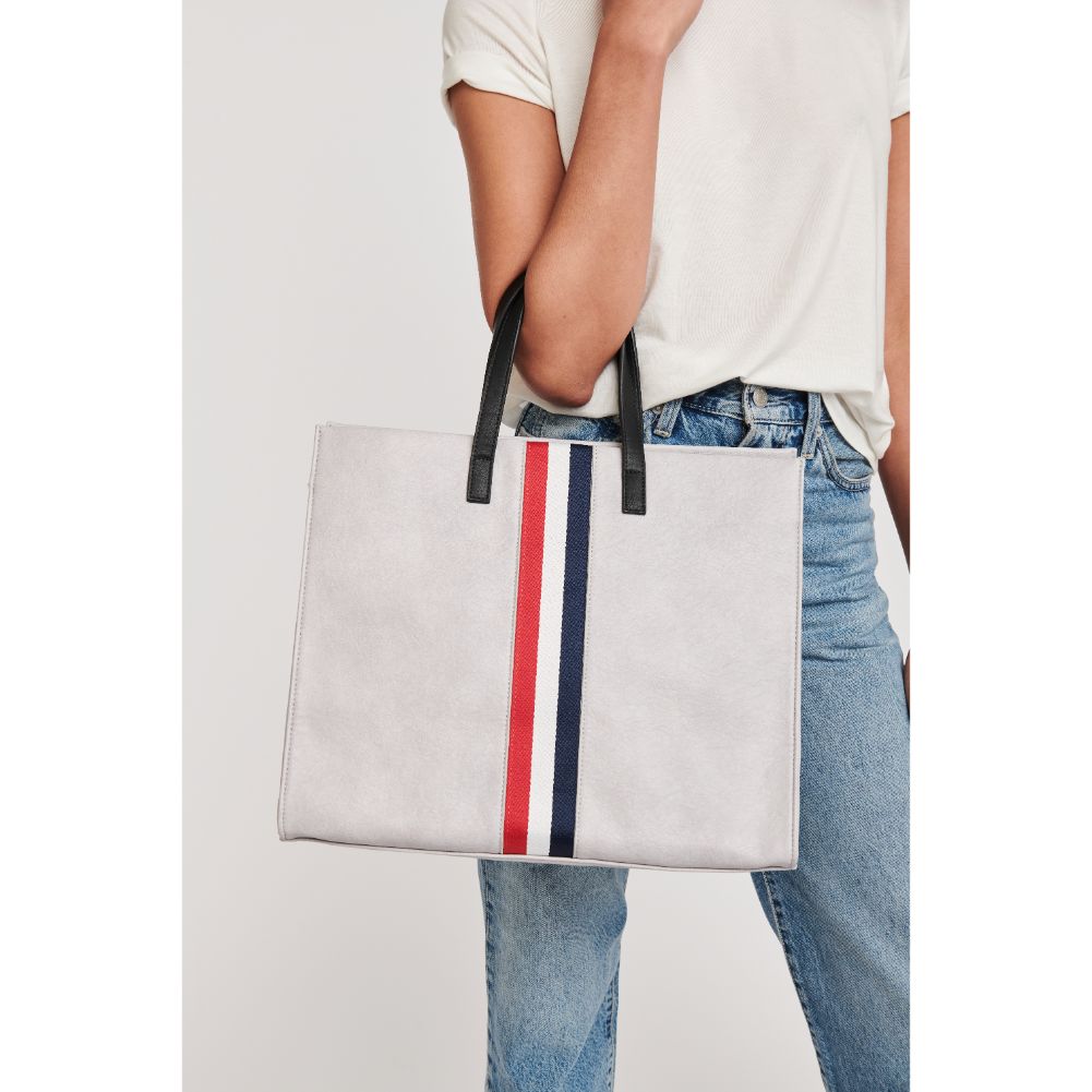 Woman wearing Dove Grey Moda Luxe Julian Tote 842017118480 View 1 | Dove Grey