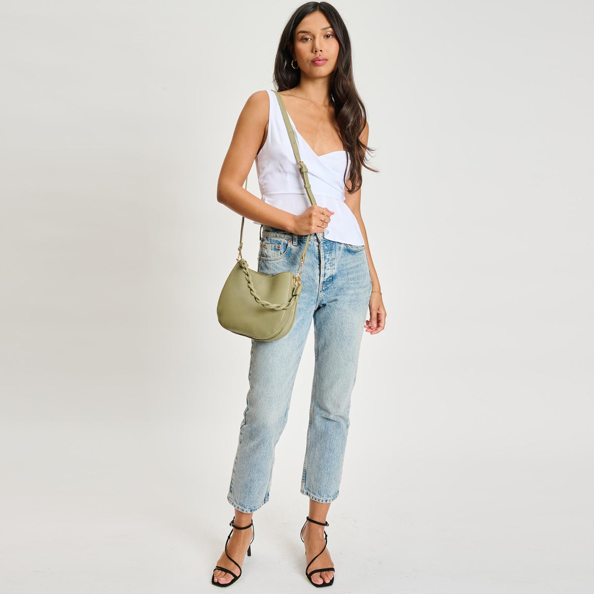 Woman wearing Sage Moda Luxe Glamique Crossbody 842017134862 View 4 | Sage