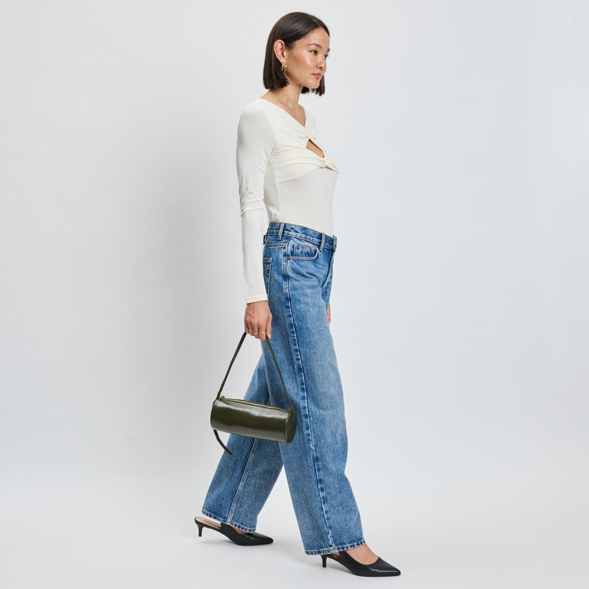Woman wearing Sage Moda Luxe Mila Shoulder Bag 842017139287 View 3 | Sage