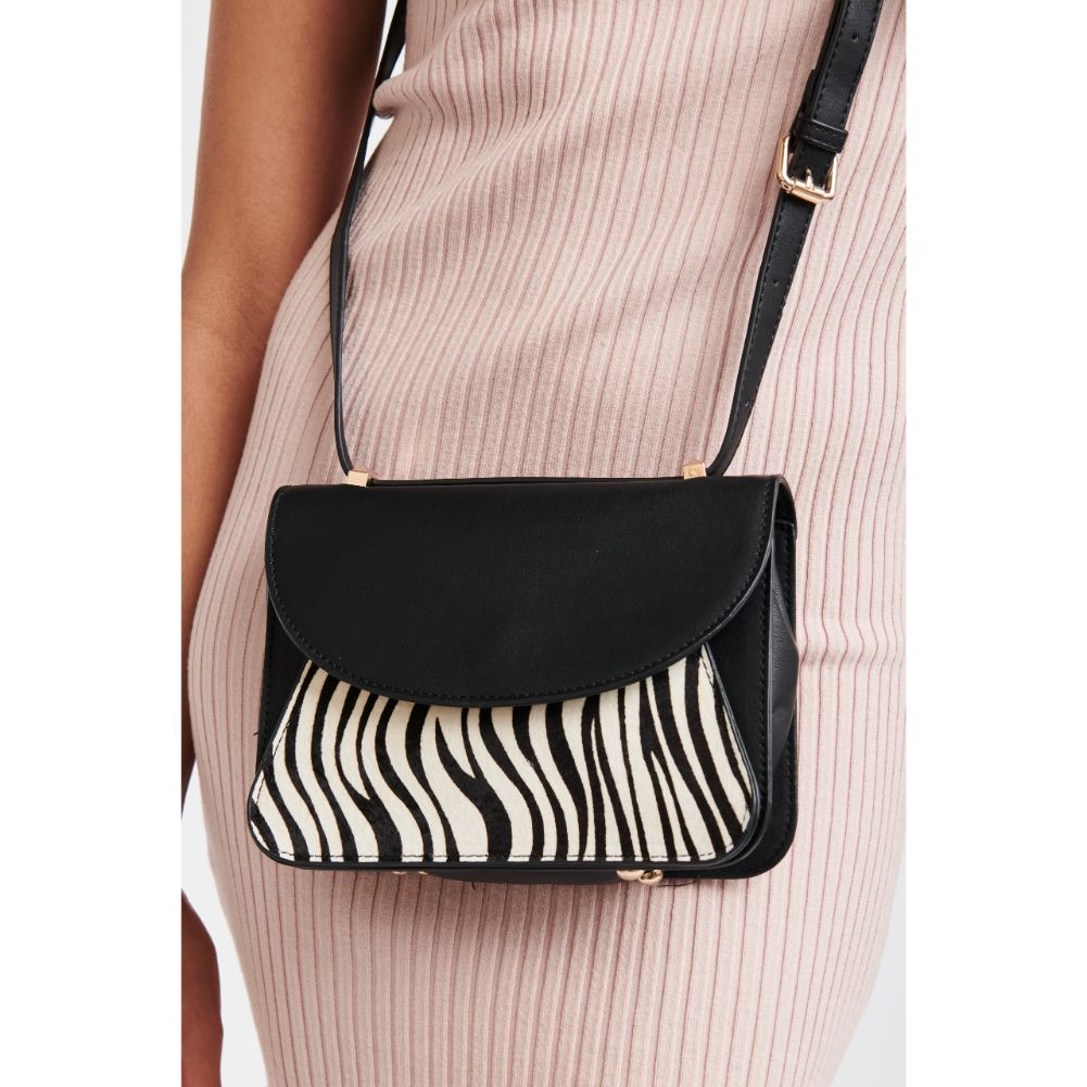 Woman wearing Zebra Moda Luxe Fifi Crossbody 842017120841 View 2 | Zebra