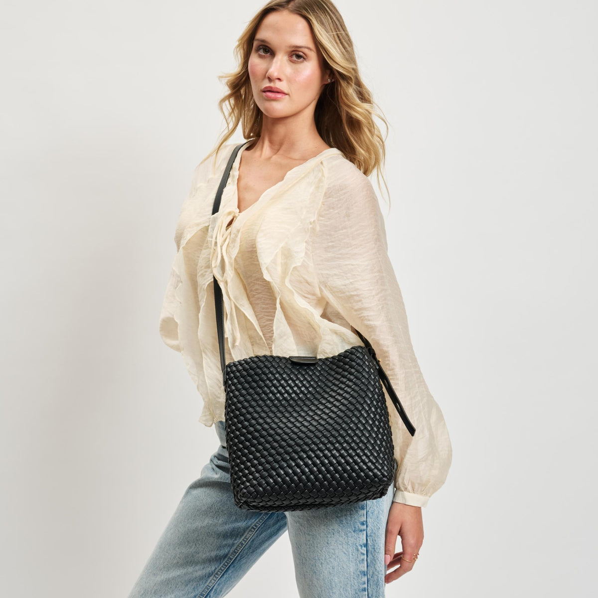 Woman wearing Black Moda Luxe Isadora Bucket 842017137320 View 1 | Black