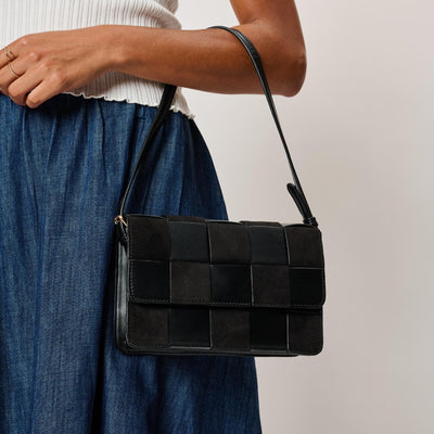 Woman wearing Black Moda Luxe Tanya Crossbody 842017142911 View 1 | Black