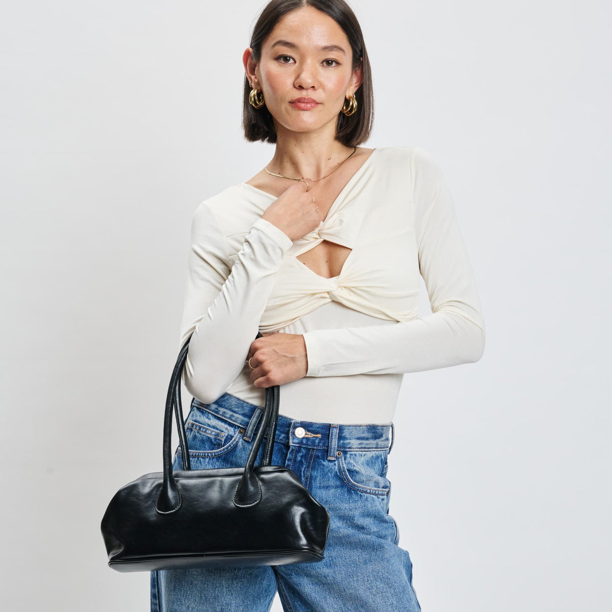 Woman wearing Black Moda Luxe Ninna Shoulder Bag 842017139553 View 2 | Black