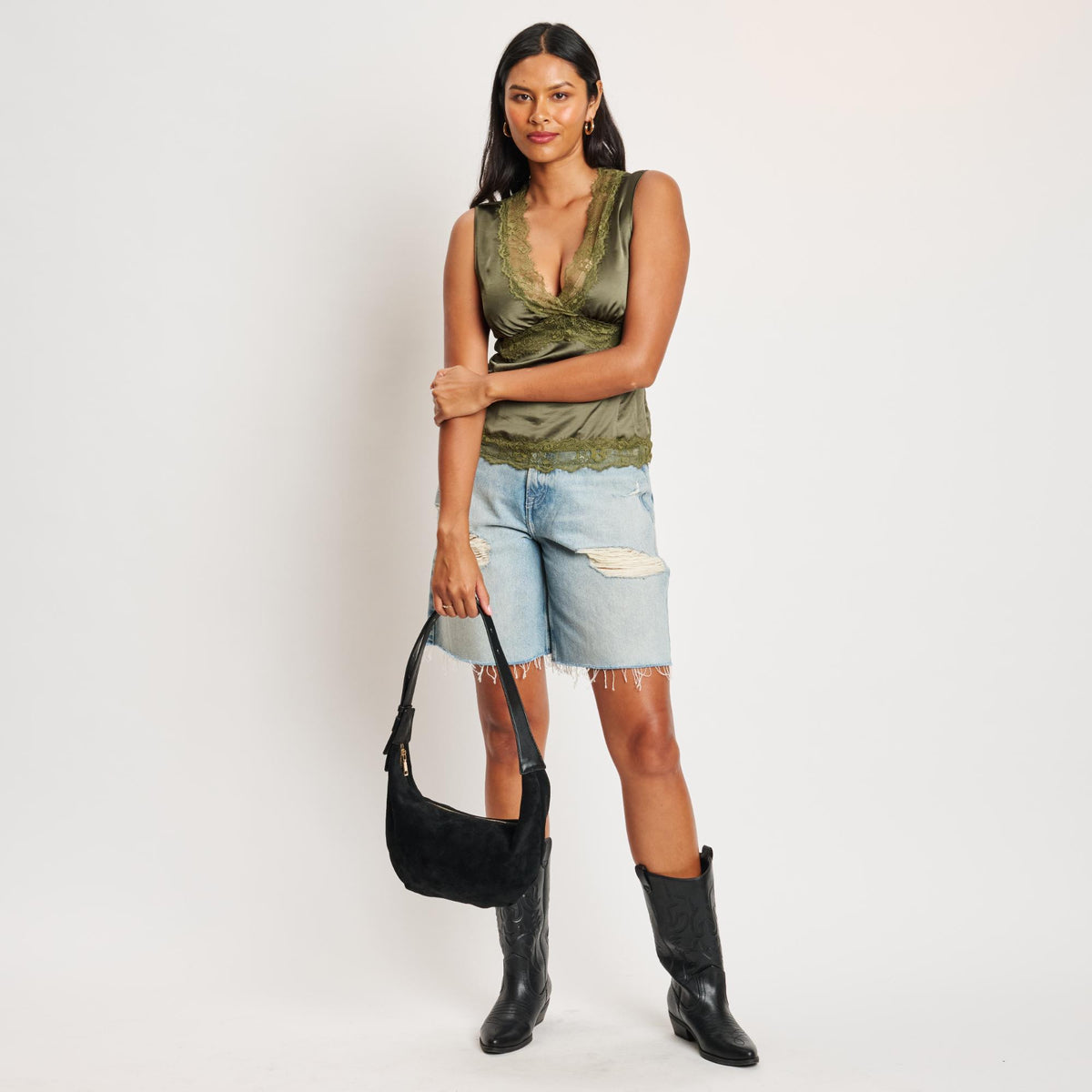 Woman wearing Black Moda Luxe Elodie Shoulder Bag 842017139003 View 4 | Black