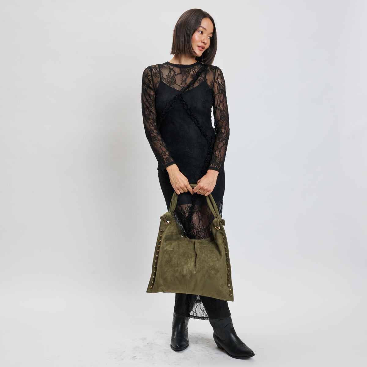 Woman wearing Olive Moda Luxe Meadow Hobo 842017139959 View 2 | Olive