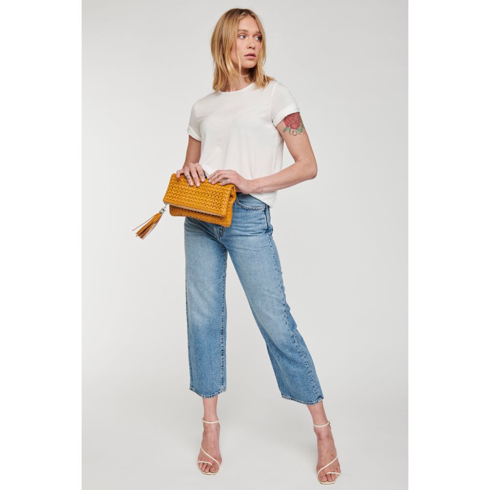 Woman wearing Marigold Moda Luxe Summer Crossbody 842017124412 View 4 | Marigold