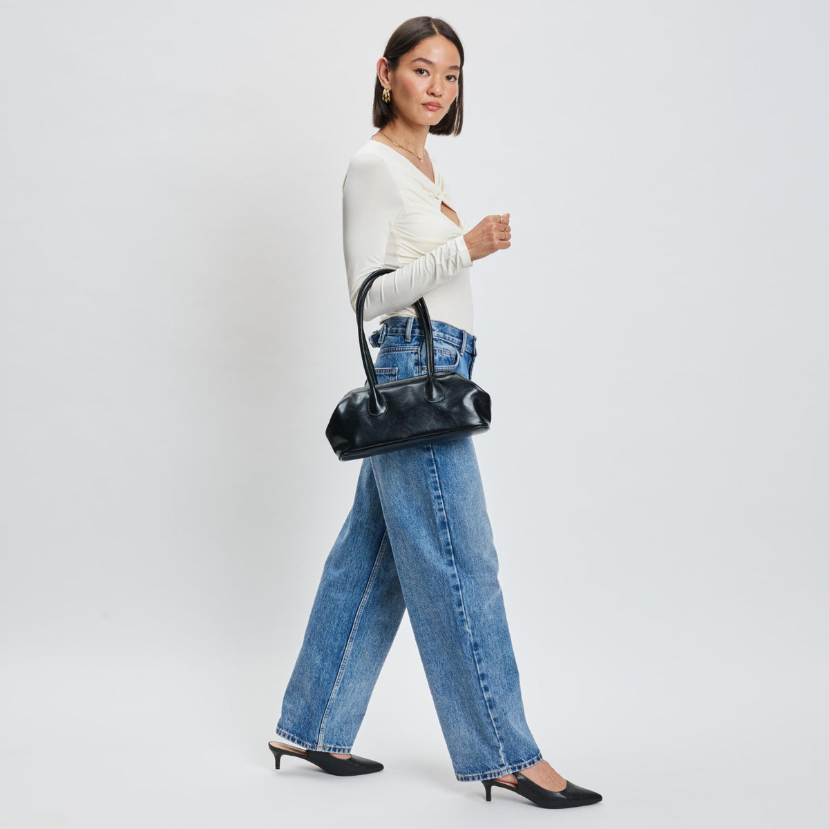 Woman wearing Black Moda Luxe Ninna Shoulder Bag 842017139553 View 4 | Black