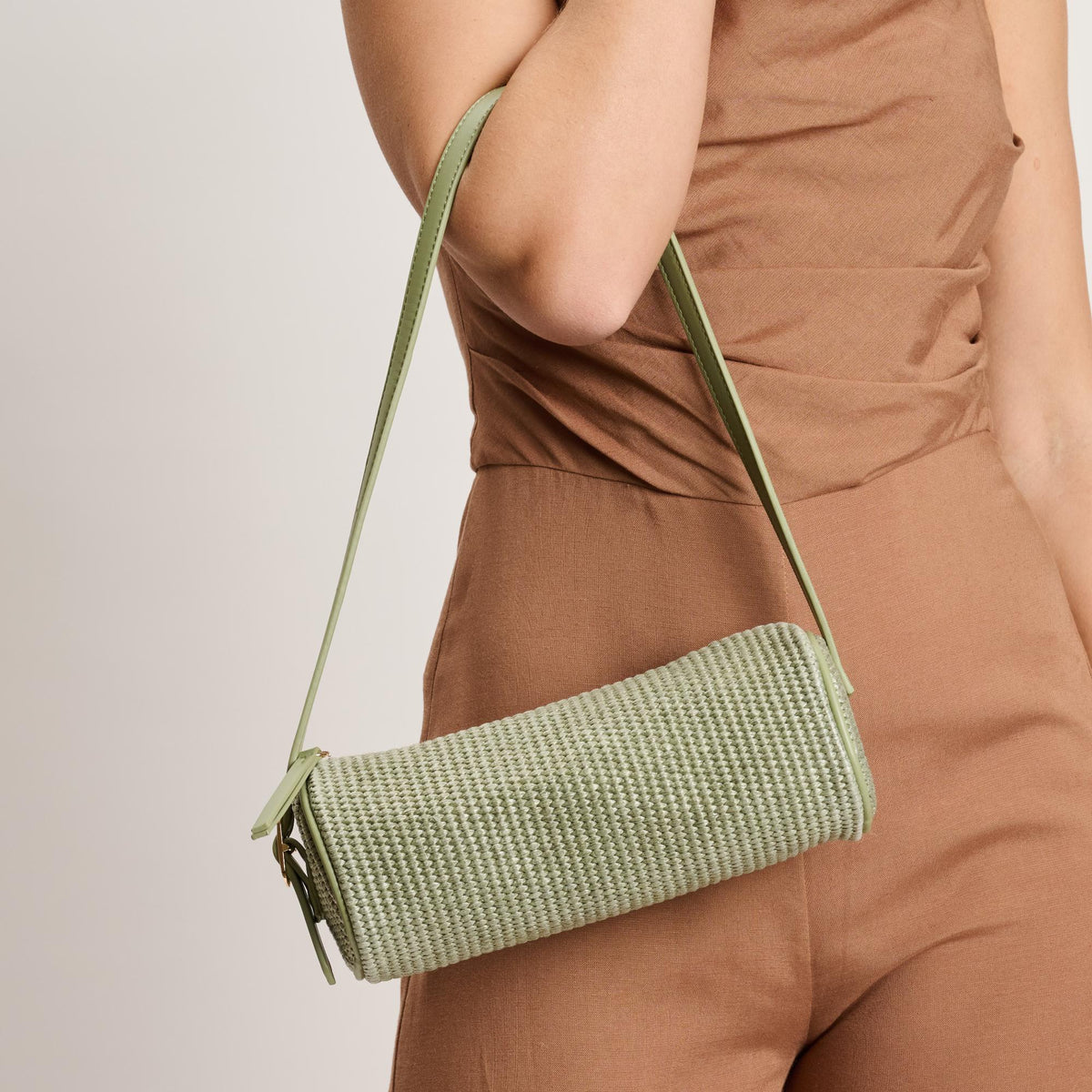 Woman wearing Sage Moda Luxe Mila - Straw Shoulder Bag 842017141686 View 1 | Sage