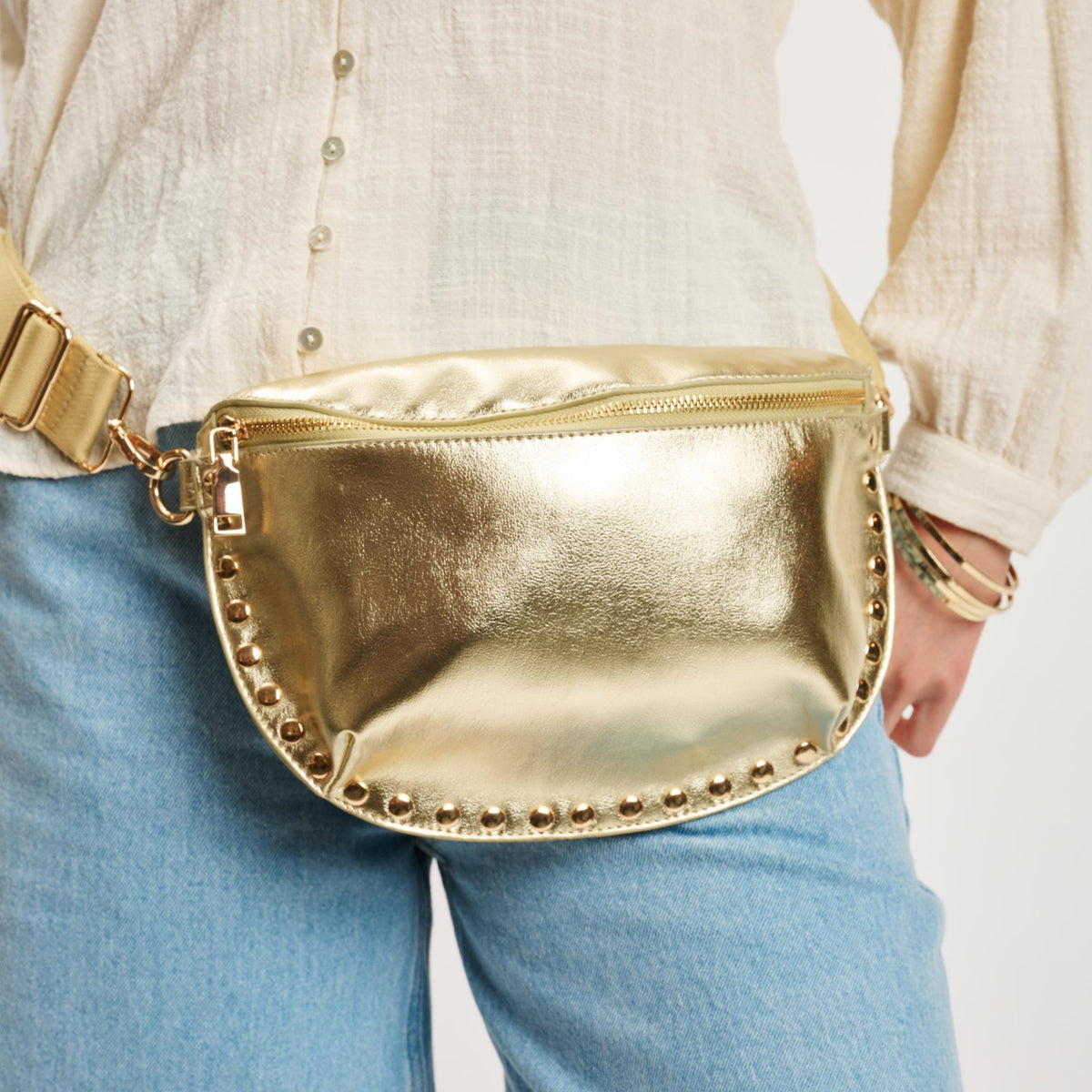 Woman wearing Gold Moda Luxe Gizelle - Metallic Belt Bag 842017141495 View 2 | Gold