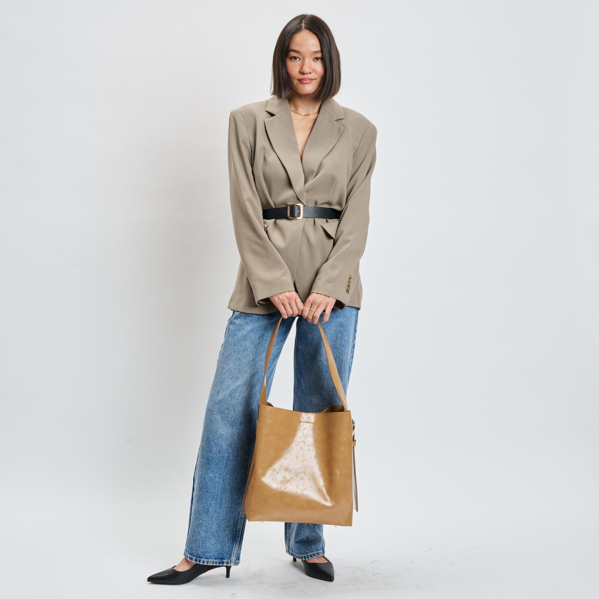 Woman wearing Camel Sol and Selene Brooke Bucket 842017139539 View 3 | Camel