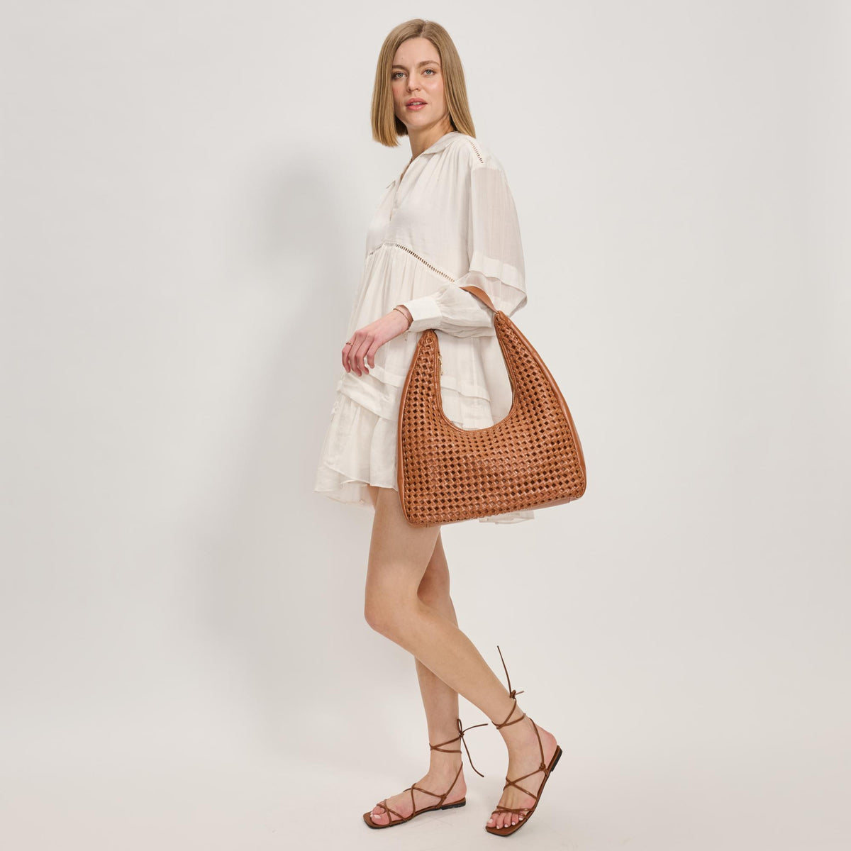 Woman wearing Café Sol and Selene Renne Hobo 842017137573 View 4 | Café