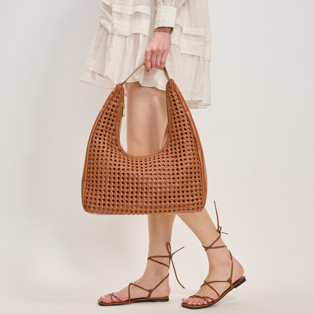 Woman wearing Café Sol and Selene Renne Hobo 842017137573 View 3 | Café