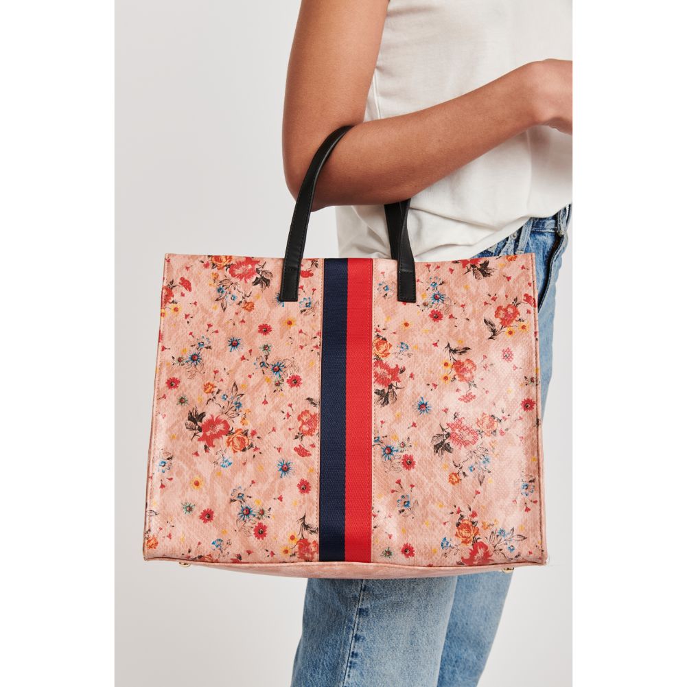 Woman wearing Blush Moda Luxe Julian Print Tote 842017118534 View 2 | Blush