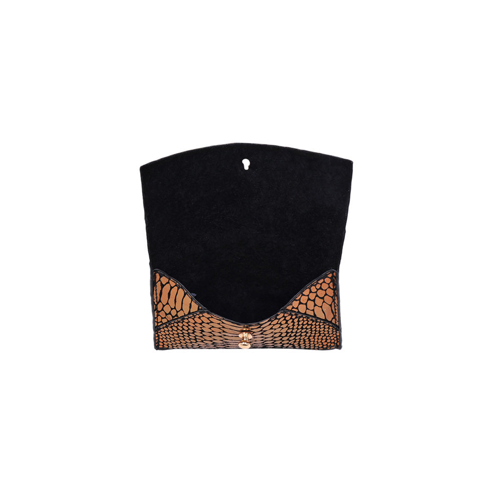 Product Image of Moda Luxe Elle Snake Wallet 842017119937 View 4 | Gold