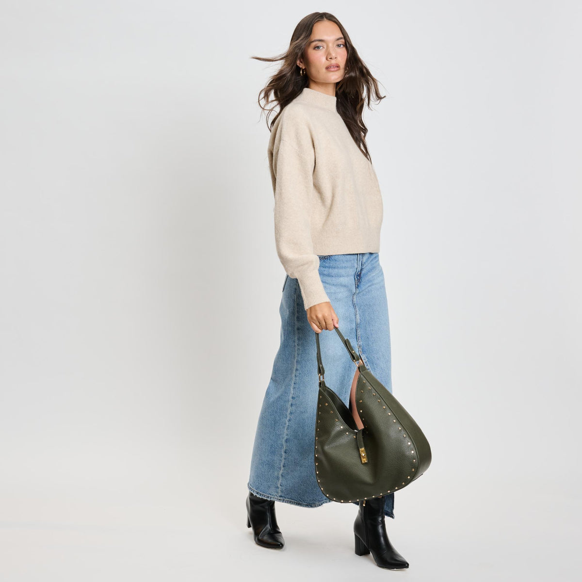 Woman wearing Forest Sol and Selene Olivia Hobo 842017136156 View 3 | Forest