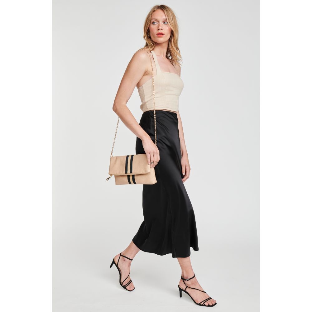 Woman wearing Natural Sol and Selene Jules Clutch 842017120100 View 3 | Natural