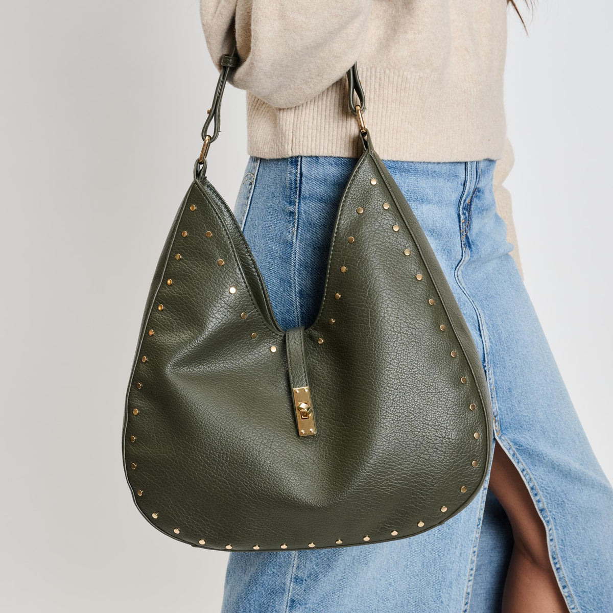 Woman wearing Forest Moda Luxe Oliva Hobo 842017136156 View 1 | Forest