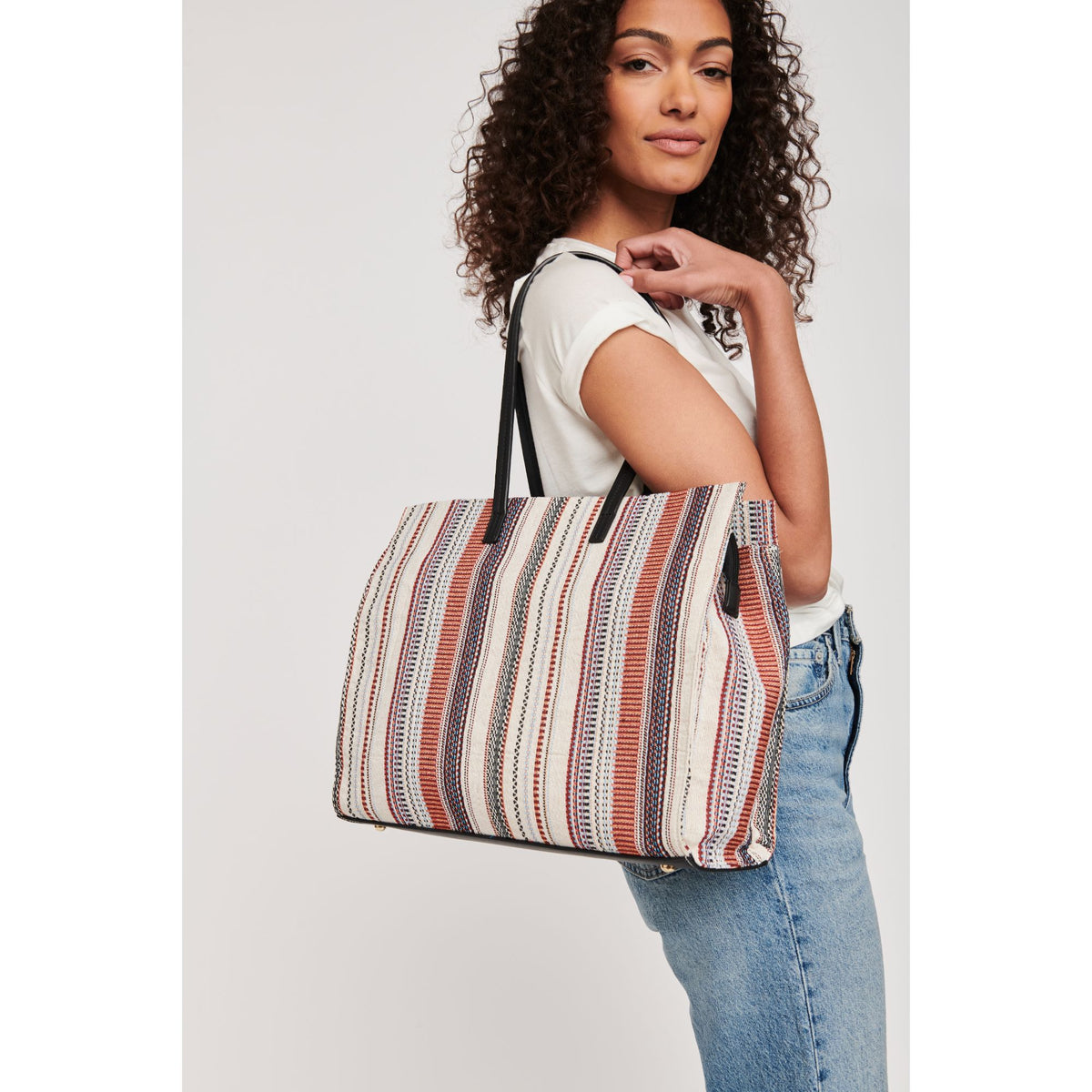 Woman wearing Serape Moda Luxe Jillian Tote 842017125525 View 2 | Serape
