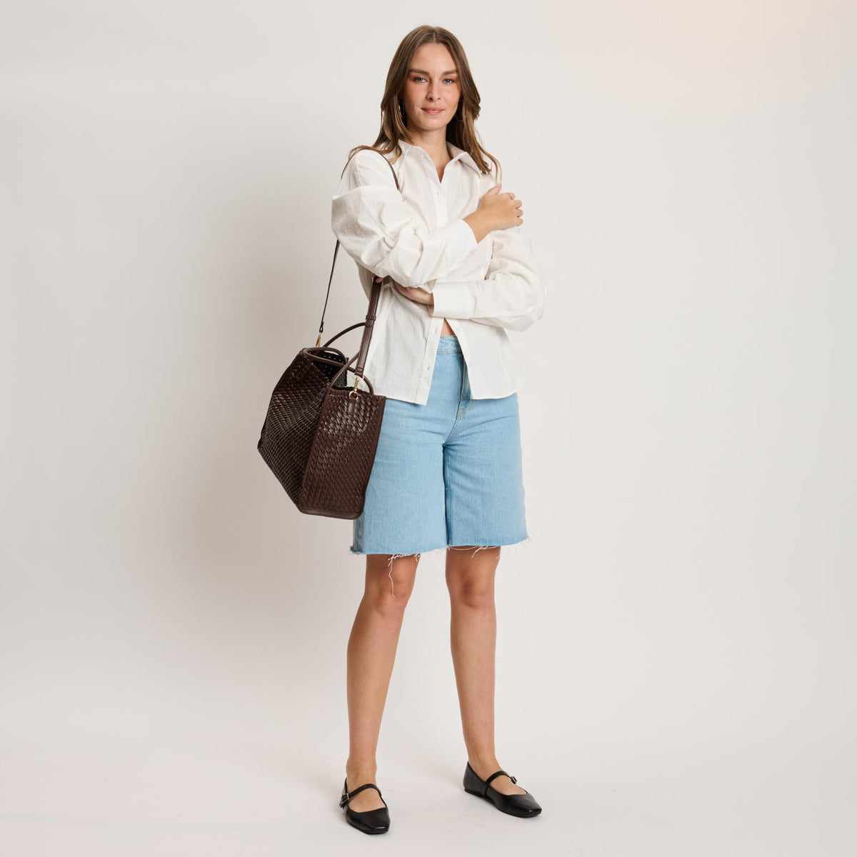 Woman wearing Chocolate Moda Luxe Jackie Tote 842017140825 View 2 | Chocolate