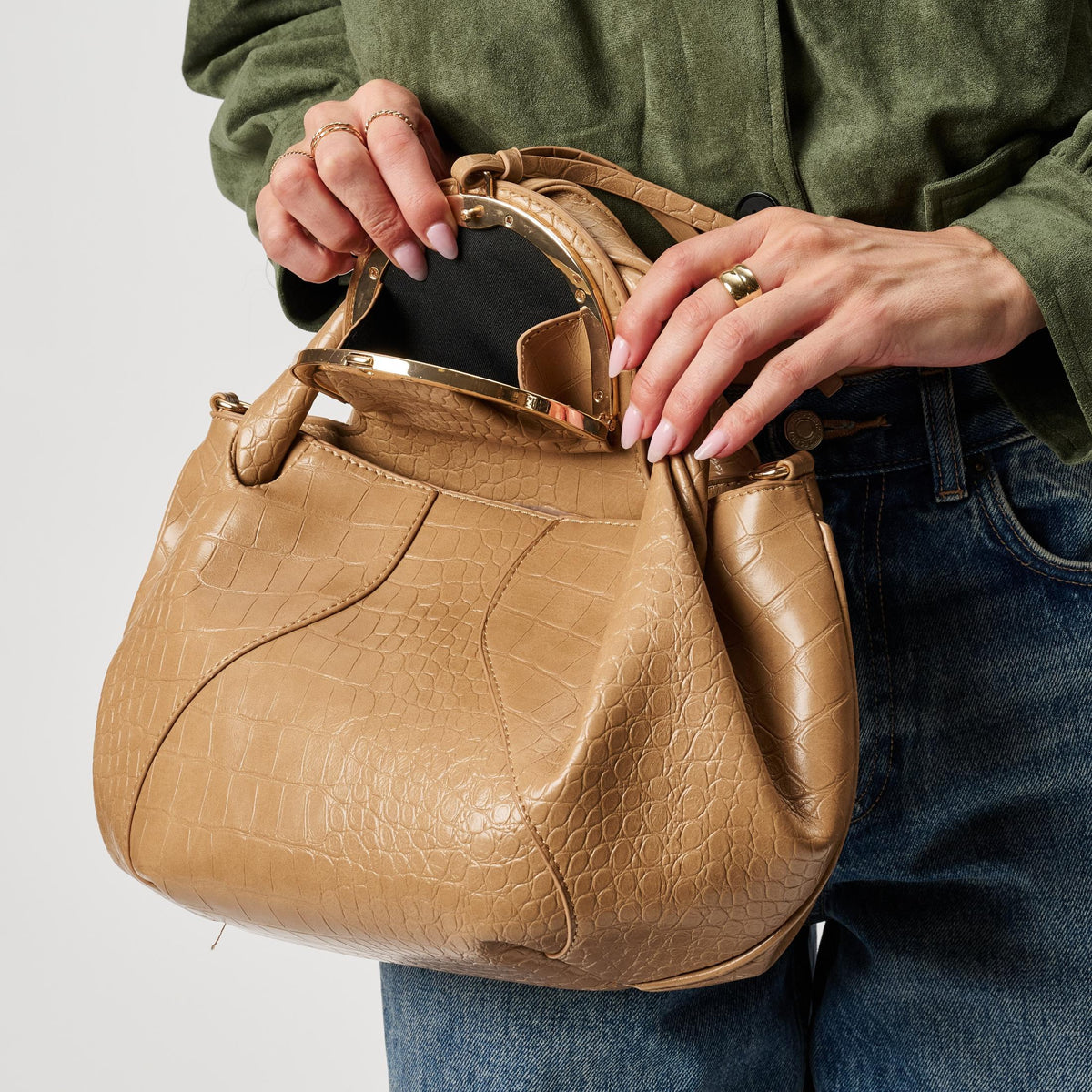 Woman wearing Natural Moda Luxe Amaya Satchel 842017142577 View 3 | Natural