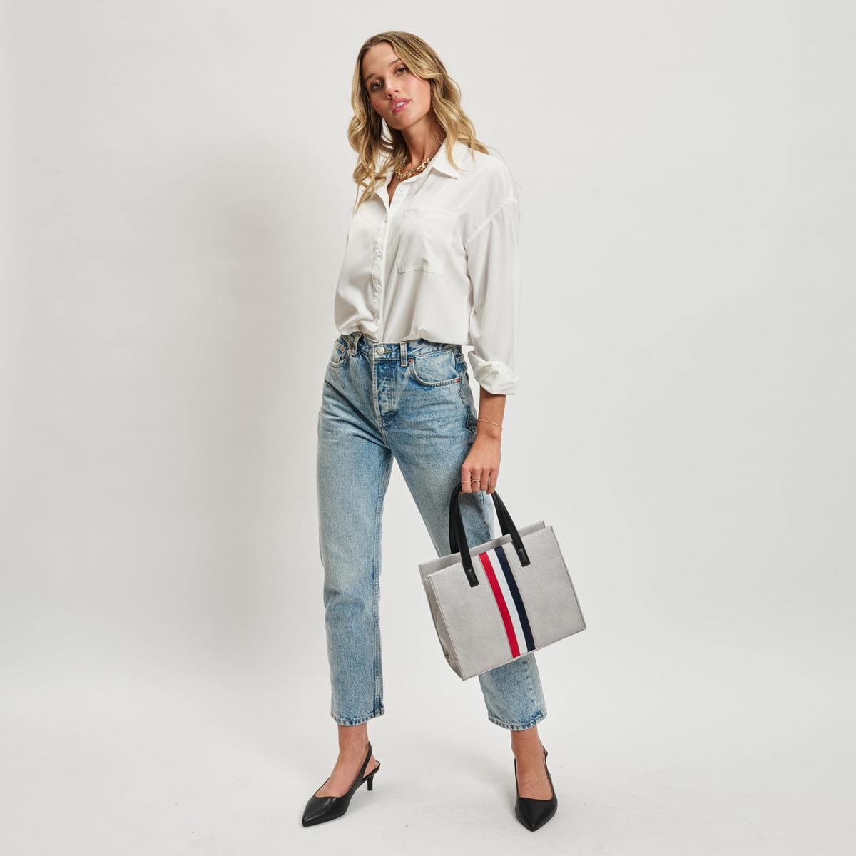 Woman wearing Dove Grey Sol and Selene Jasmine Mini Tote 842017126997 View 2 | Dove Grey