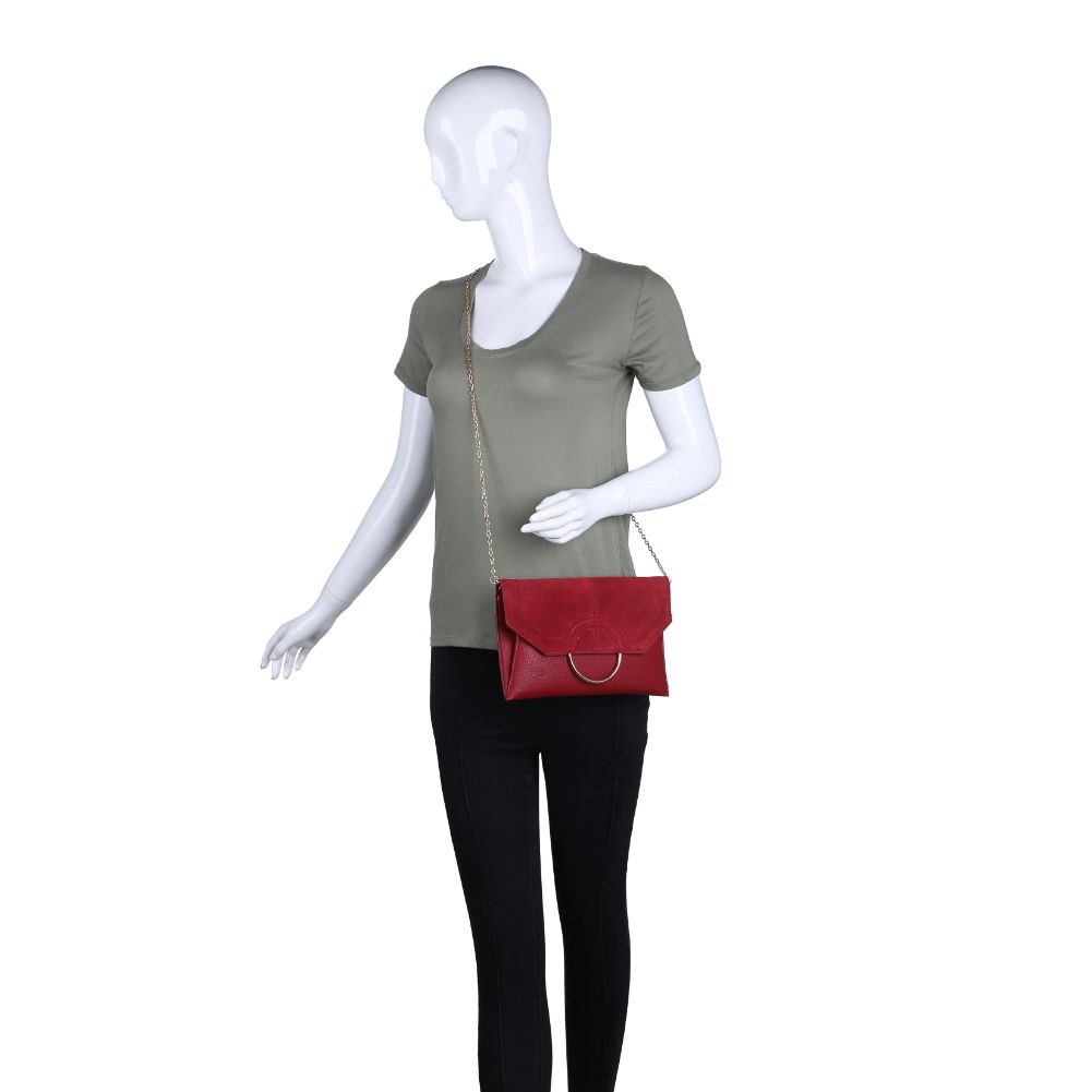 Product Image of Moda Luxe Gwen Clutch 842017122791 View 5 | Red