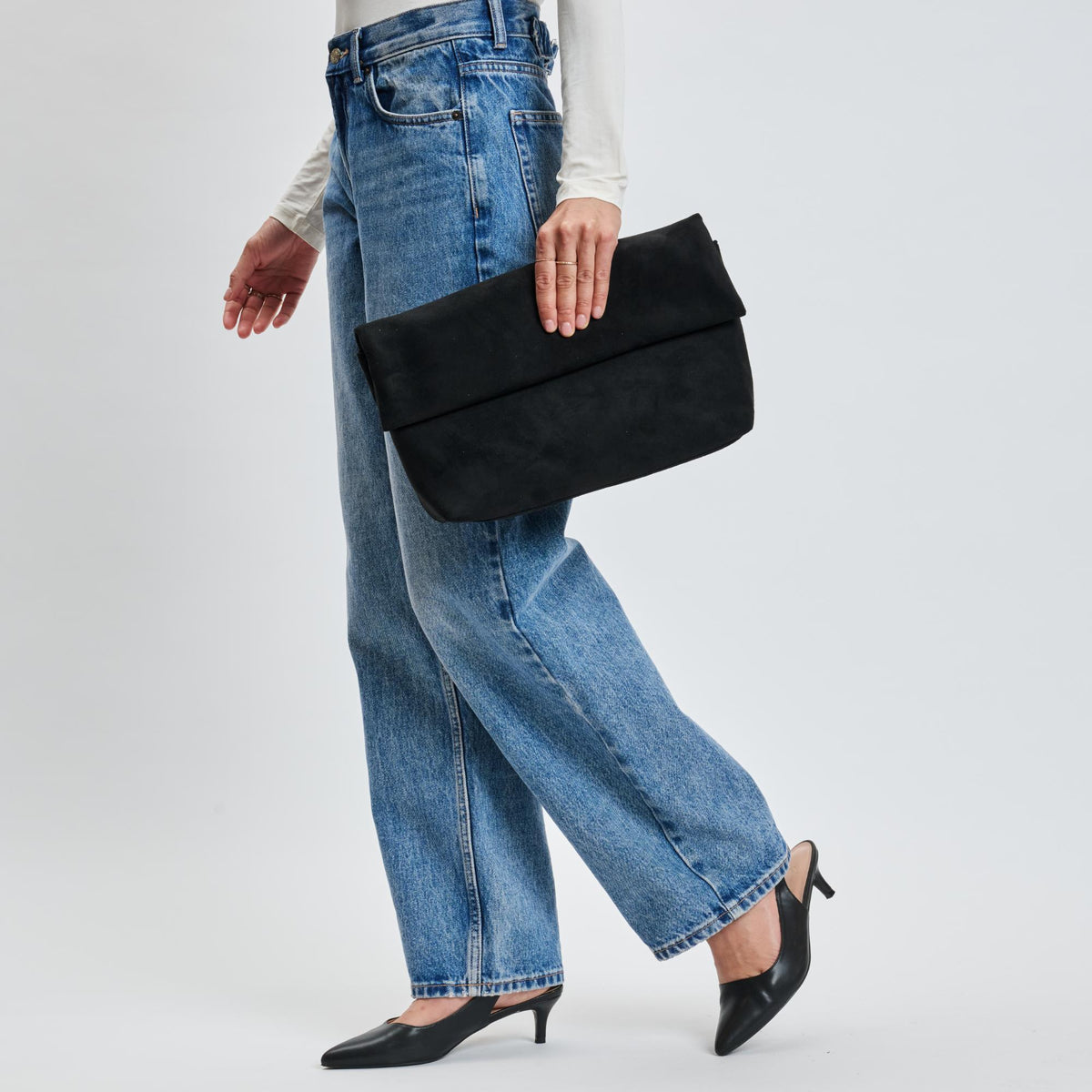 Woman wearing Black Sol and Selene Zarae Crossbody 842017140016 View 3 | Black
