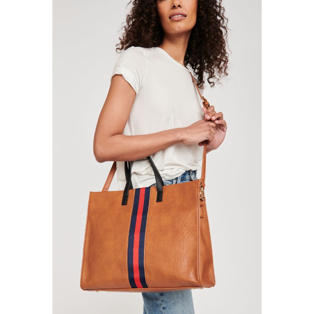 Moda luxe tote deals