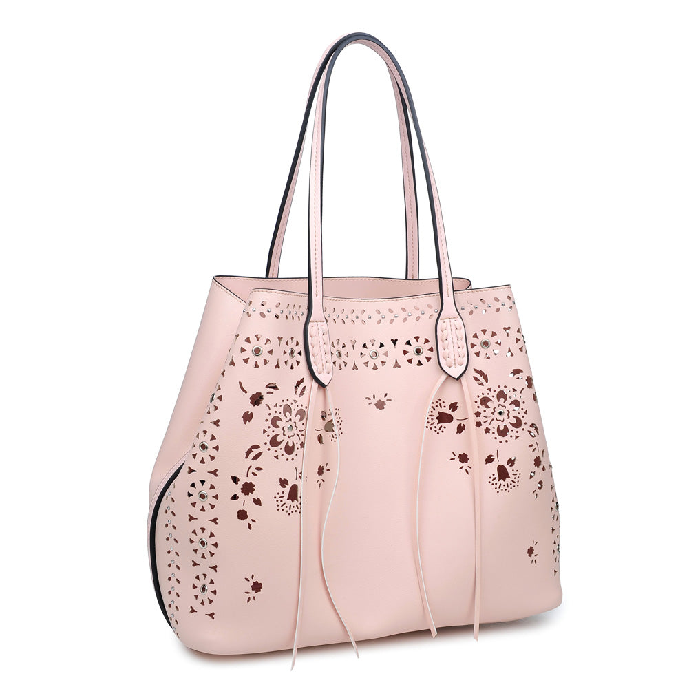 Woman wearing Ballerina Moda Luxe Canal Tote 842017113942 View 6 | Ballerina