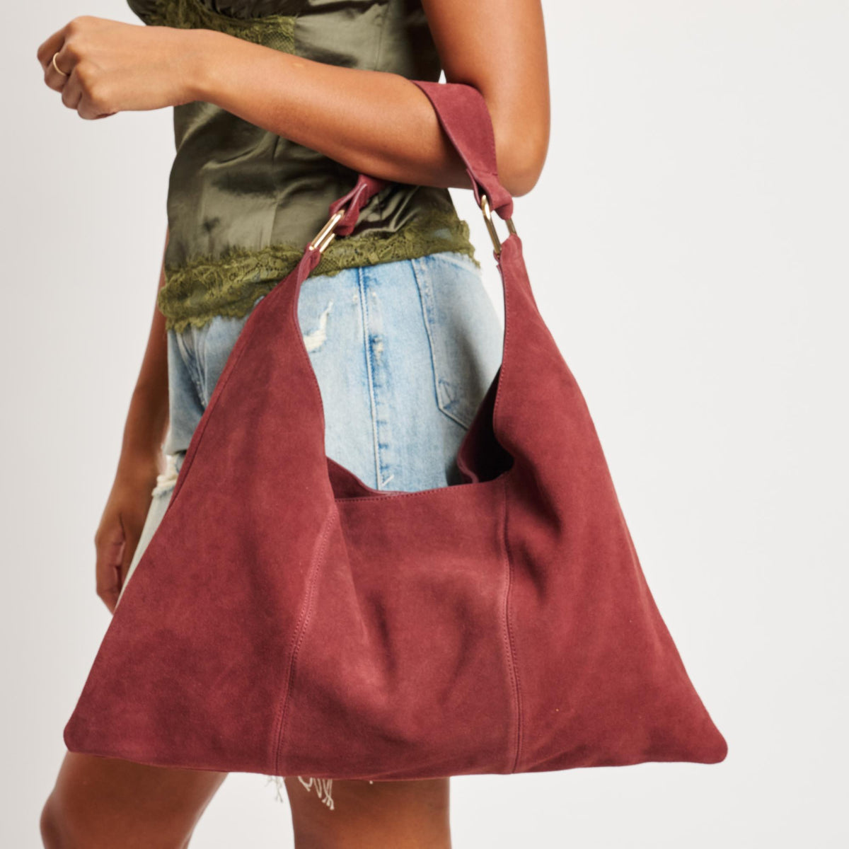 Woman wearing Rust Moda Luxe Indie Hobo 842017138952 View 1 | Rust