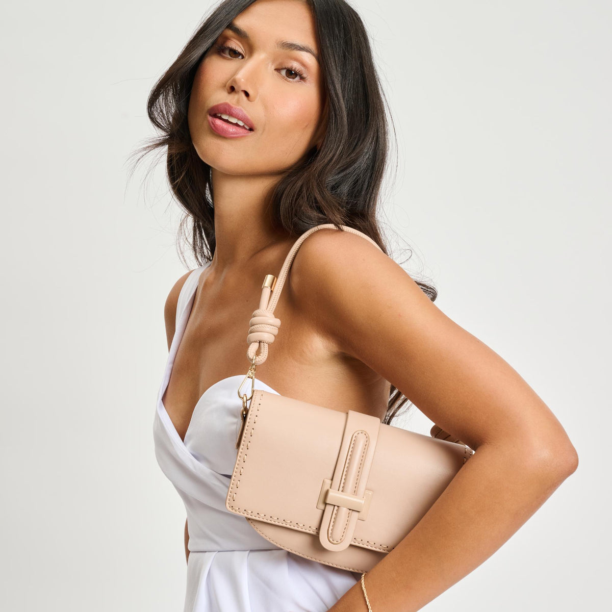 Woman wearing Natural Sol and Selene Norah Crossbody 842017135579 View 2 | Natural
