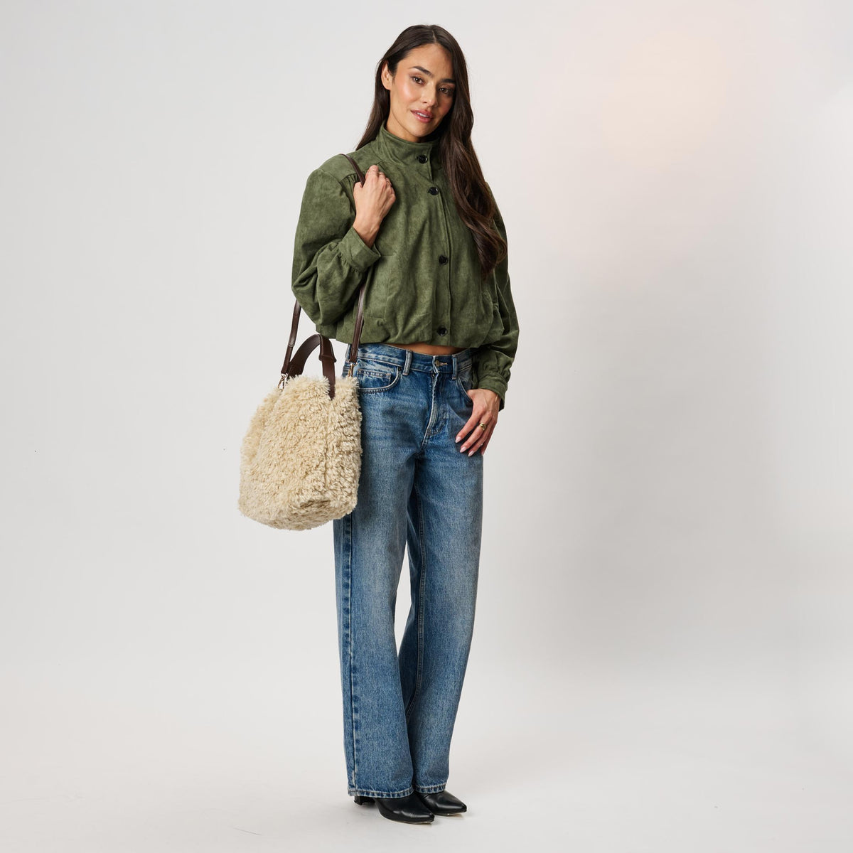 Woman wearing Cream Moda Luxe Lumi Hobo 842017142973 View 4 | Cream