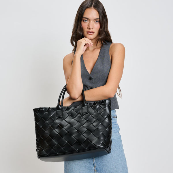 Adeline - Moda Luxe