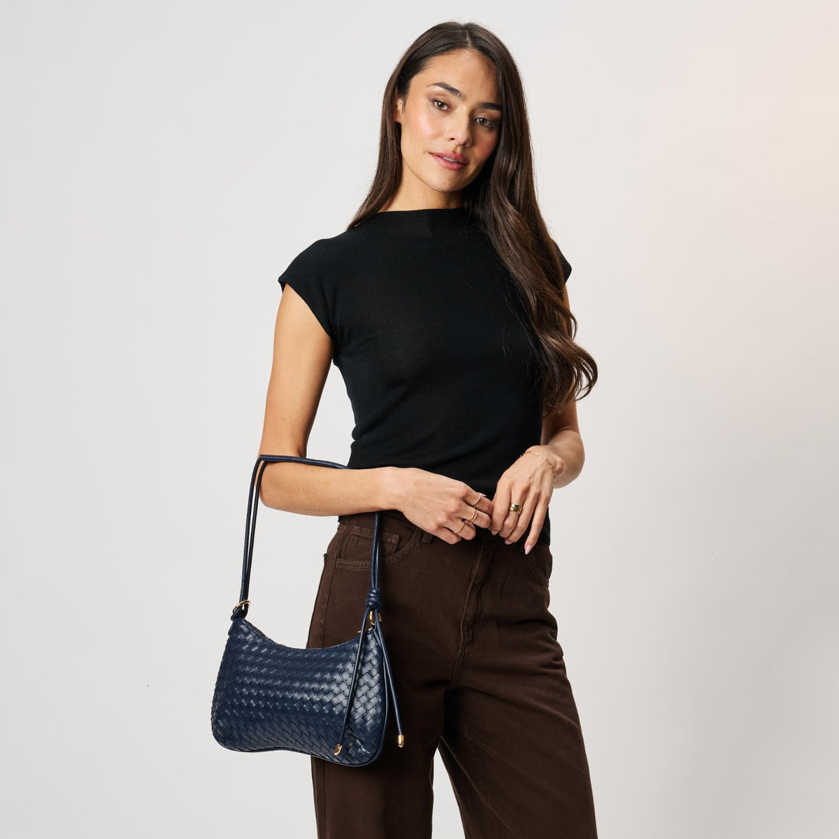 Woman wearing Midnight Moda Luxe Cindy Shoulder Bag 842017142683 View 2 | Midnight