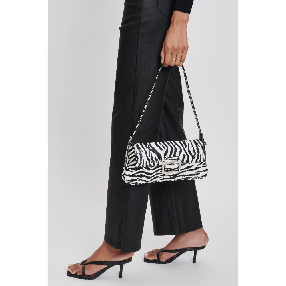Woman wearing Zebra Moda Luxe Fay Hobo 842017132974 View 2 | Zebra