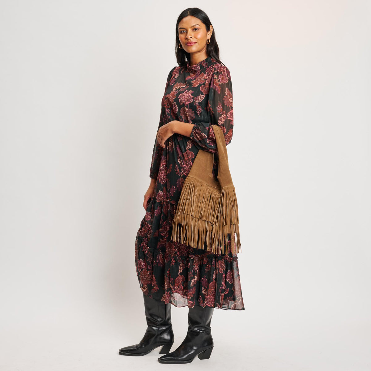 Woman wearing Hazelnut Moda Luxe Hope Hobo 842017139089 View 2 | Hazelnut