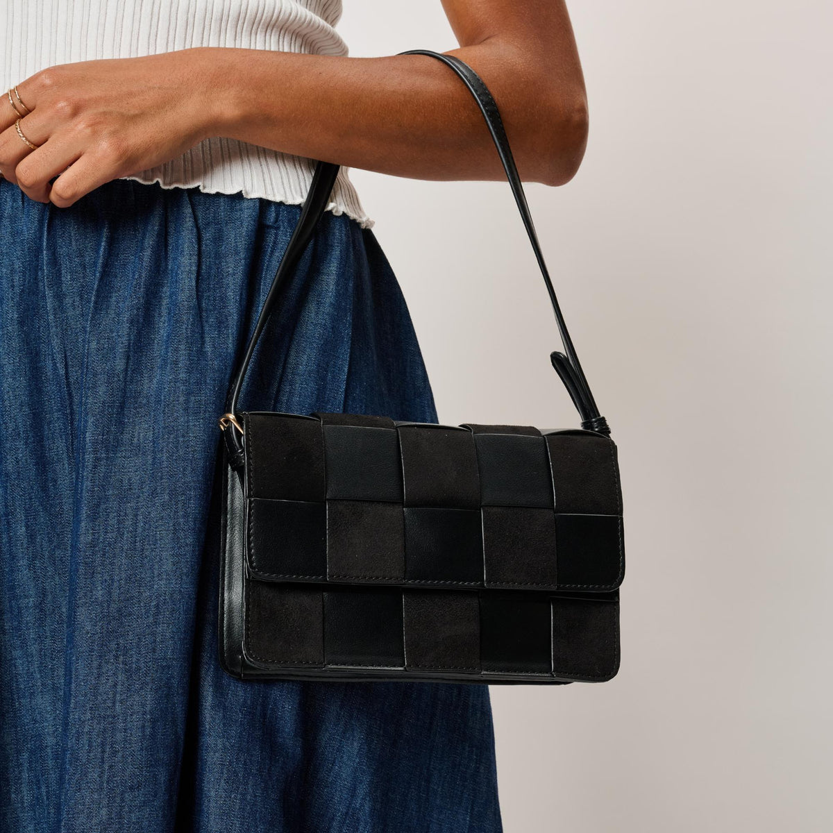 Woman wearing Black Moda Luxe Tanya Crossbody 842017142911 View 1 | Black