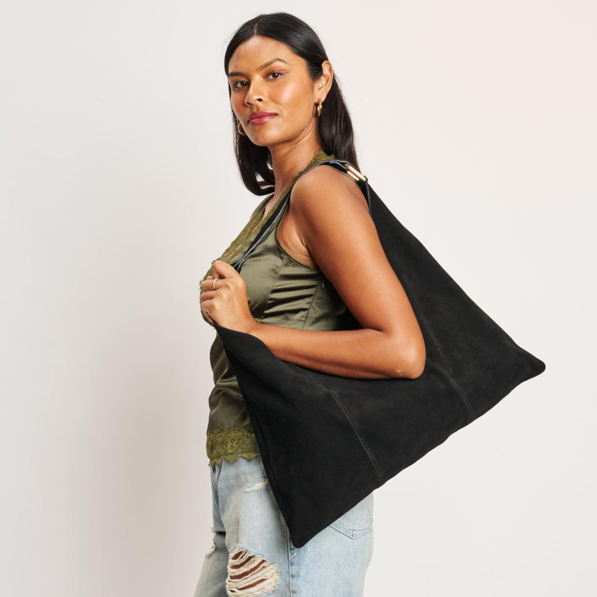 Woman wearing Black Moda Luxe Indie Hobo 842017138921 View 2 | Black
