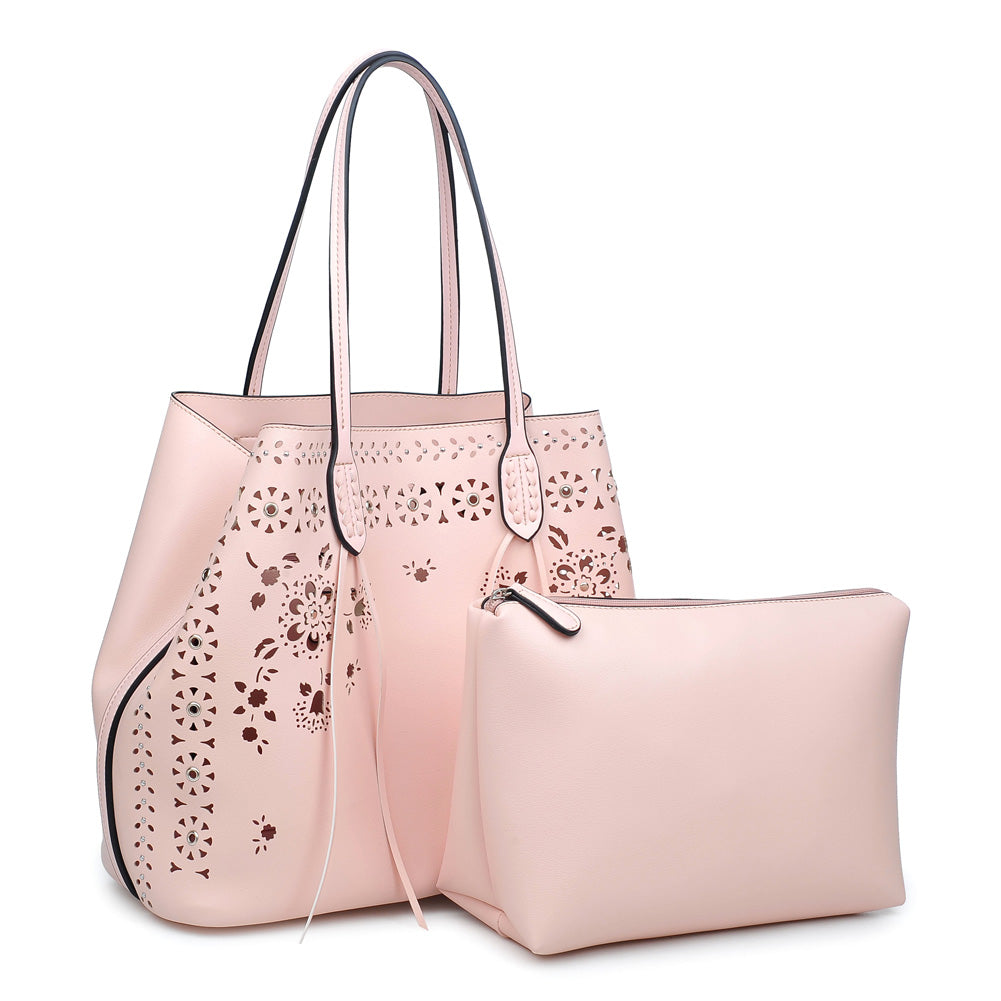 Woman wearing Ballerina Moda Luxe Canal Tote 842017113942 View 2 | Ballerina