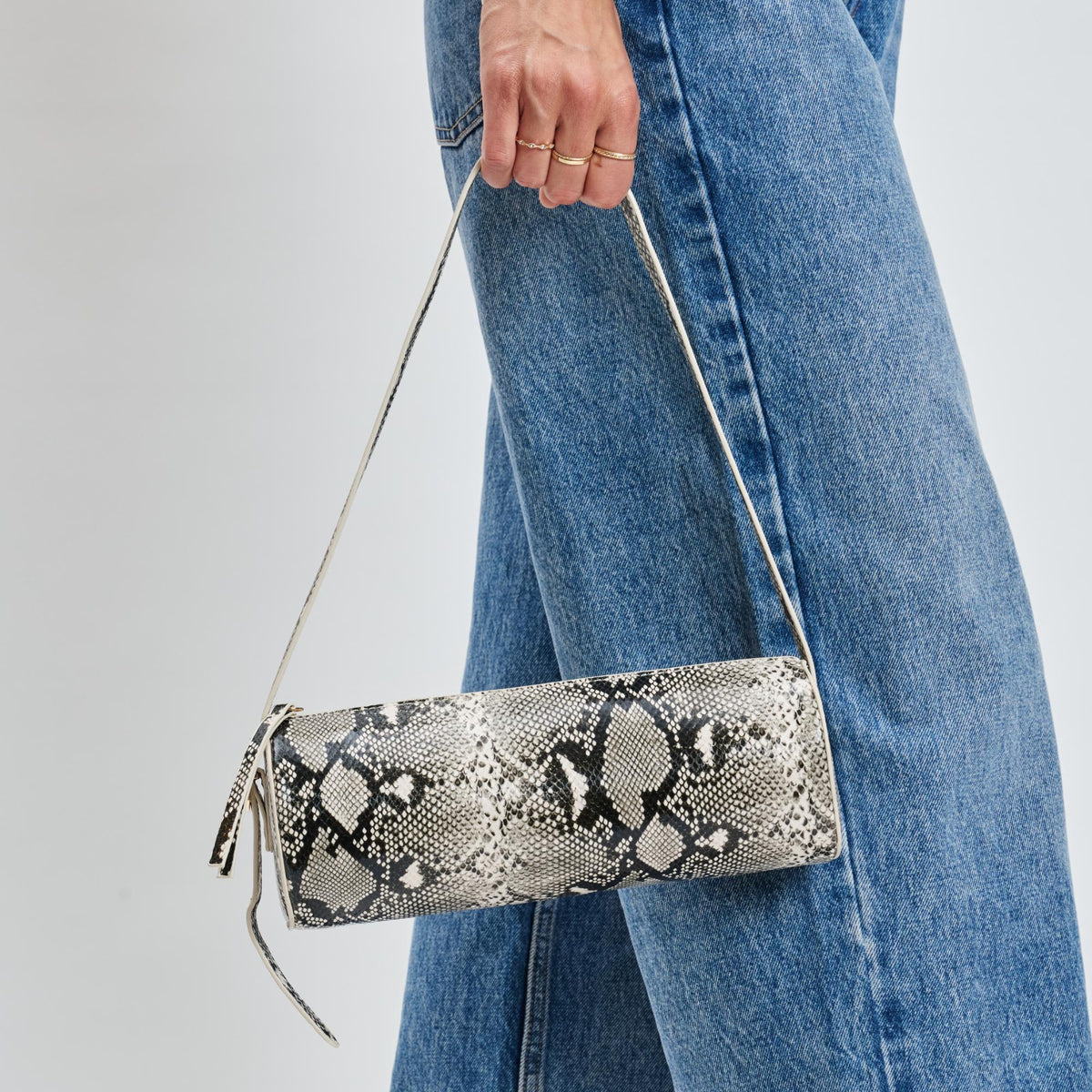 Woman wearing Natural Sol and Selene Mila Shoulder Bag 842017139263 View 4 | Natural