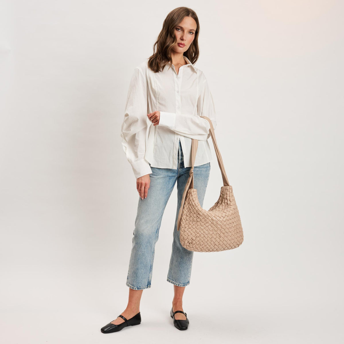 Woman wearing Natural Moda Luxe Classica Crossbody 842017135487 View 4 | Natural