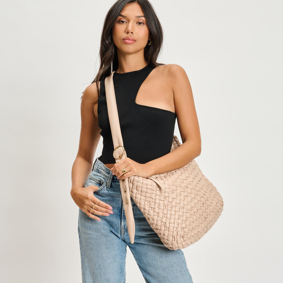 Woman wearing Natural Sol and Selene Classica Crossbody 842017135487 View 1 | Natural