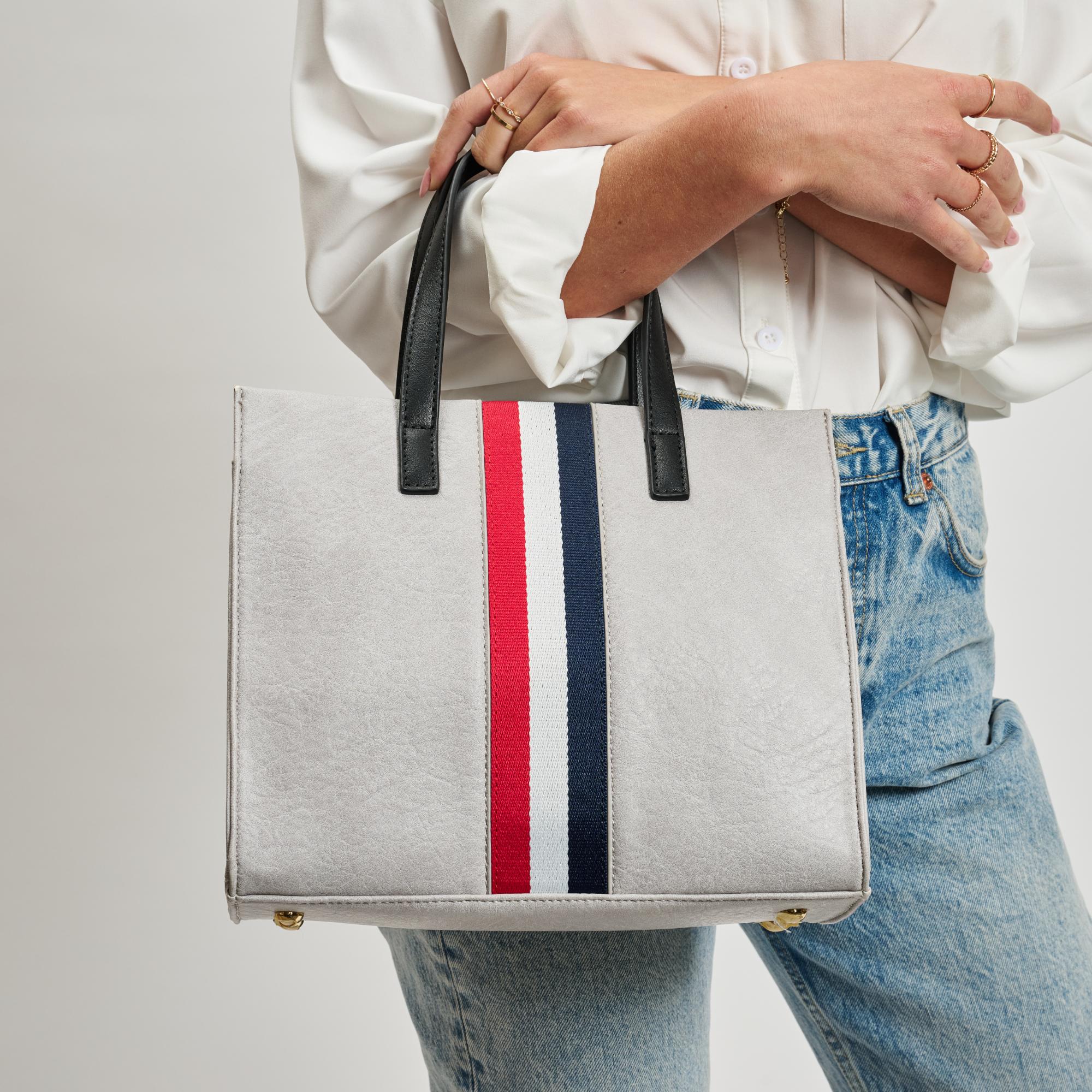 Jasmine - Moda Luxe