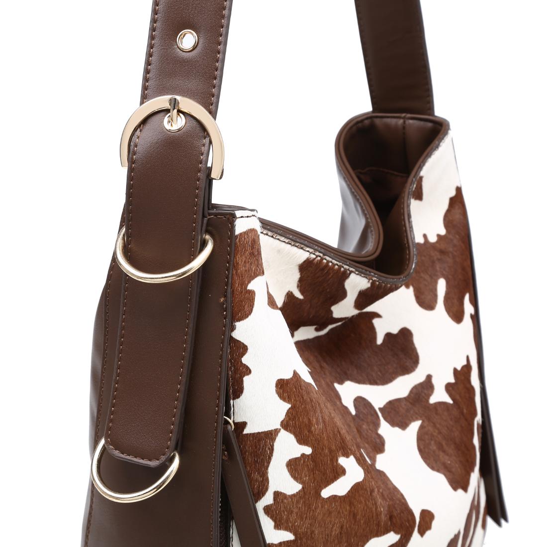 Moda Luxe Shania Hobo 842017142522 View 8 | Brown Cow