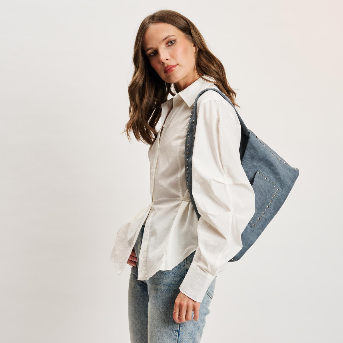Woman wearing Denim Moda Luxe Dahlia Hobo 842017140658 View 3 | Denim