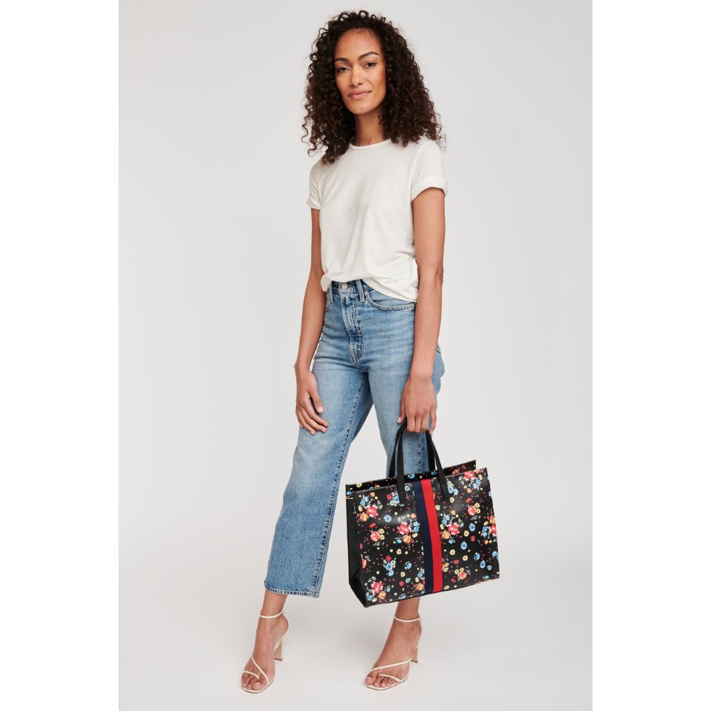 Woman wearing Black Moda Luxe Julian Print Tote 842017118503 View 3 | Black