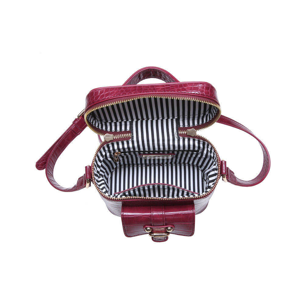 Product Image of Moda Luxe Voyage Croc Crossbody 842017115908 View 4 | Burgundy