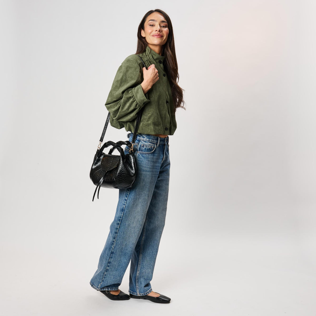 Woman wearing Black Moda Luxe Amaya Satchel 842017142546 View 4 | Black